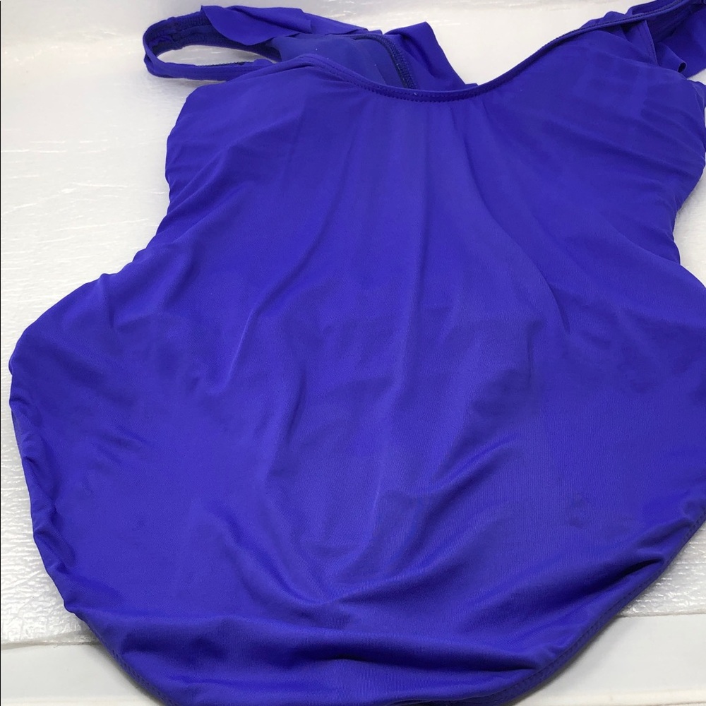 Lauren Ralph Lauren Beach Club Solids Ruffle Surplice V-Neck One Piece Swimsuit - Picture 9 of 11